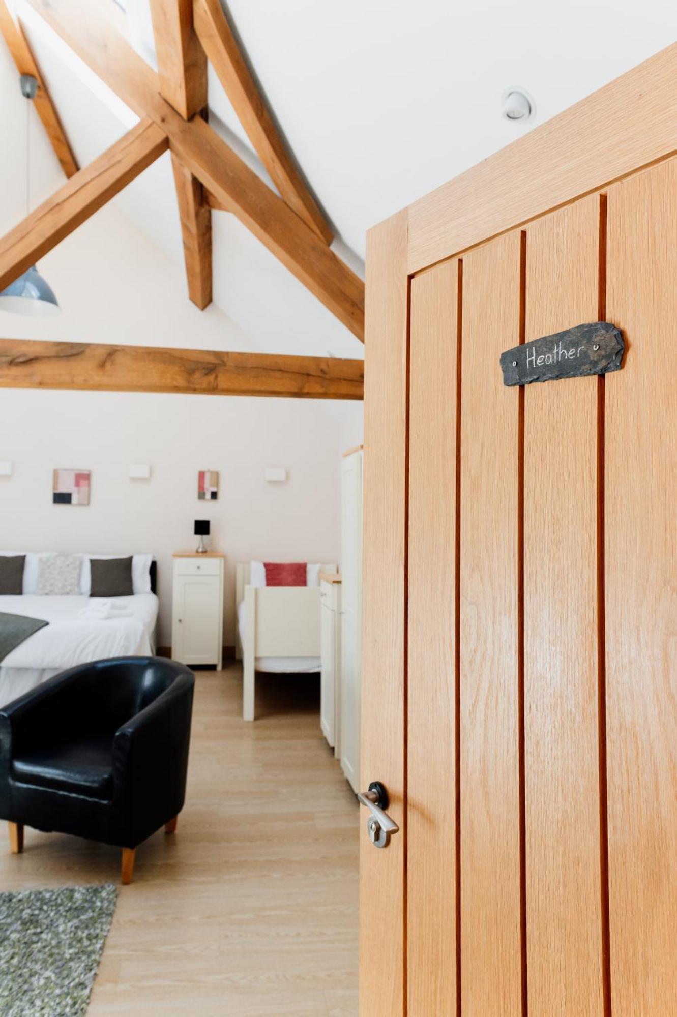 Finest Retreats - The Welsh Barn Aberystwyth Exterior foto